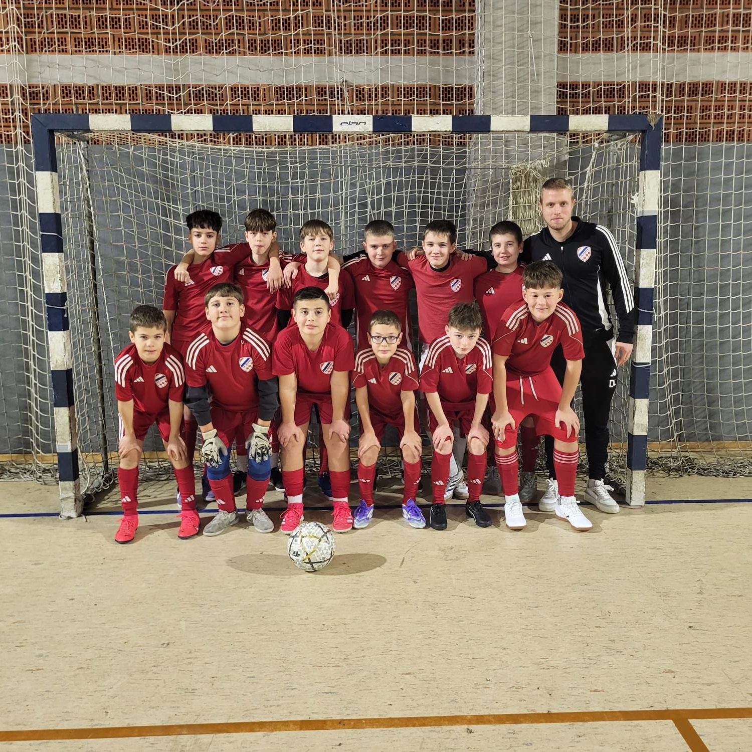 4bb3573e-2459-4313-9563-aead03726ff6