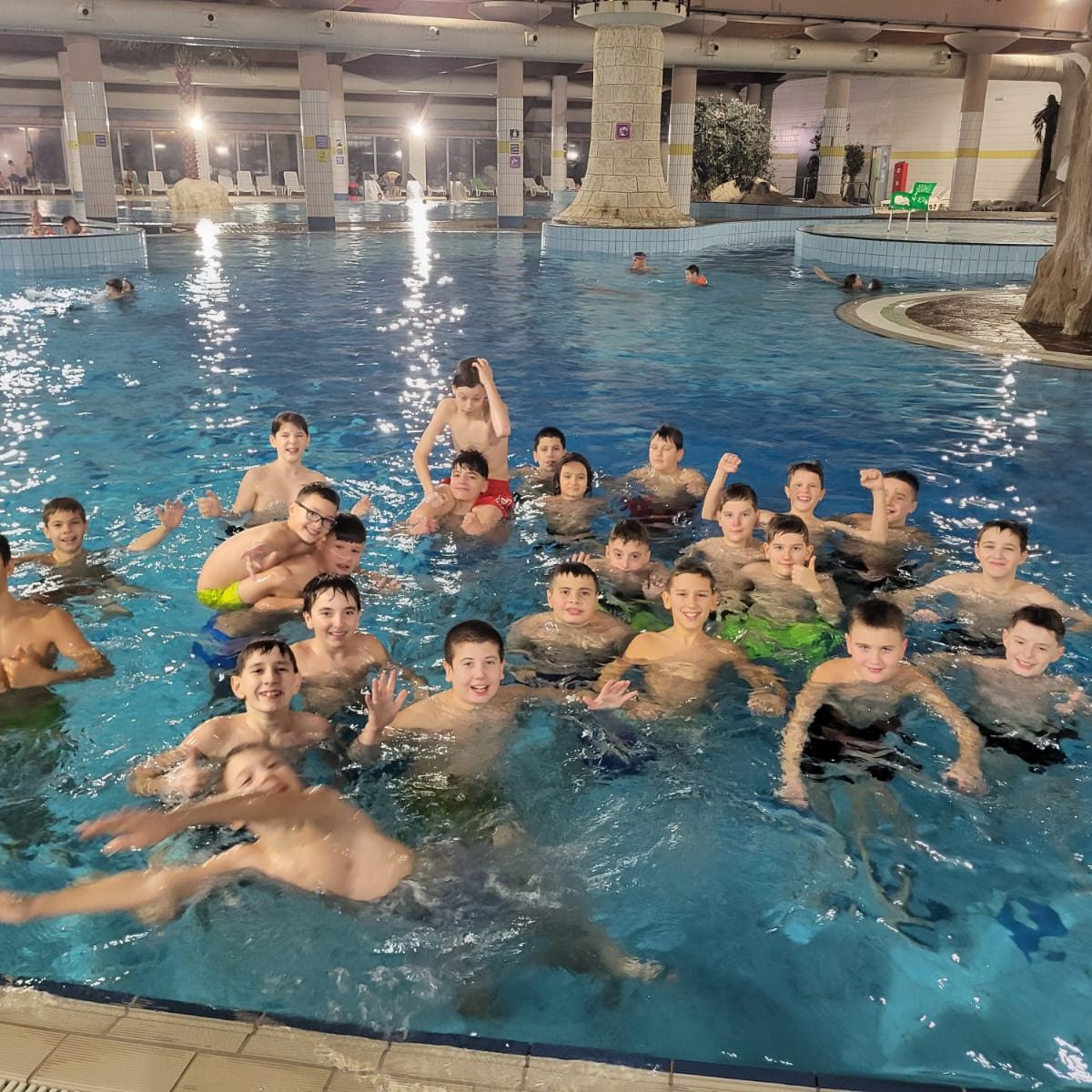 c18811f9-301a-42e0-b0b7-dce7223ae273