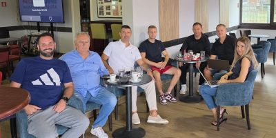 Predsjednik NK Špansko Filip Bilandžić - Vinko sa suradnicima